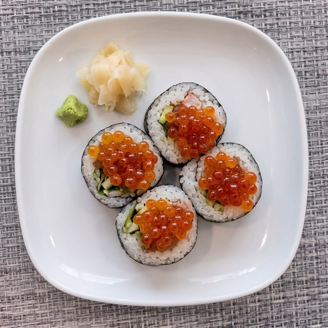 Maguro Sanshu Maki.