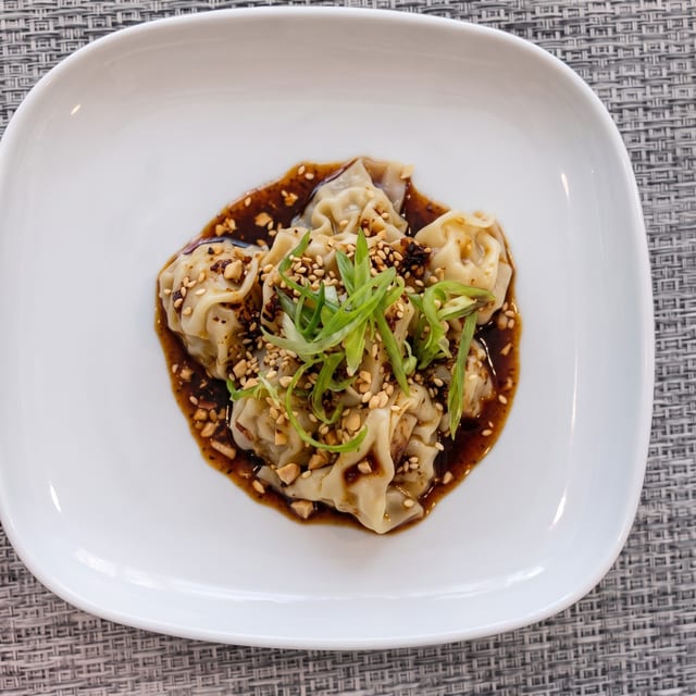Rayu Wonton.