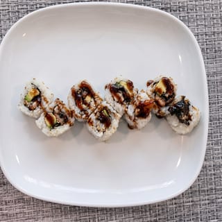 Eel & Avocado Roll